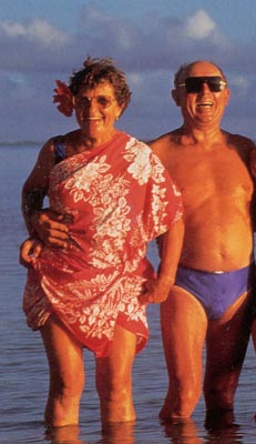 2 seniiors on beach